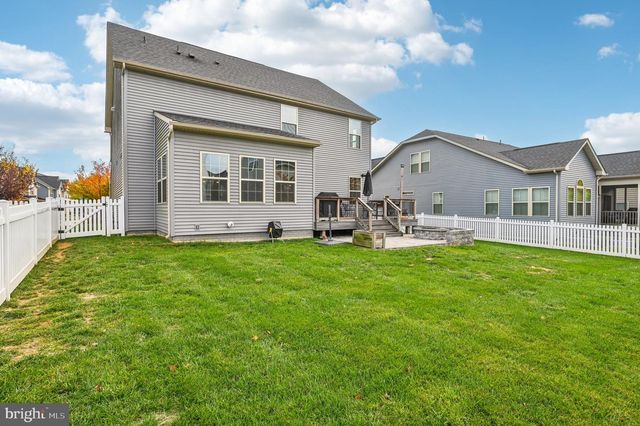 1211 LONG FARM LN, Brunswick, MD 21716