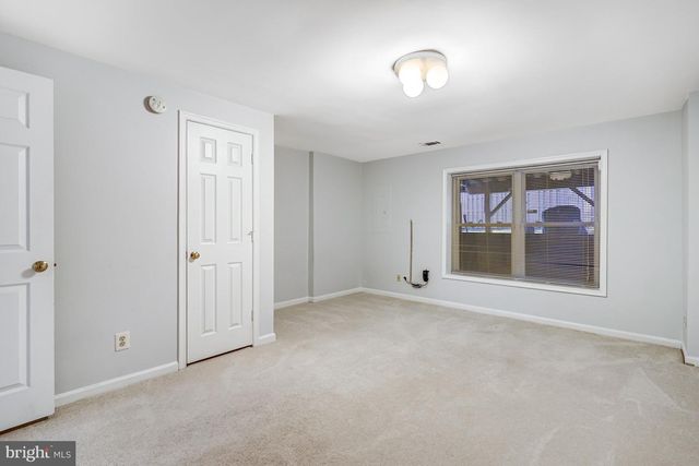 5905 SAINT GILES WAY, Alexandria, VA 22315