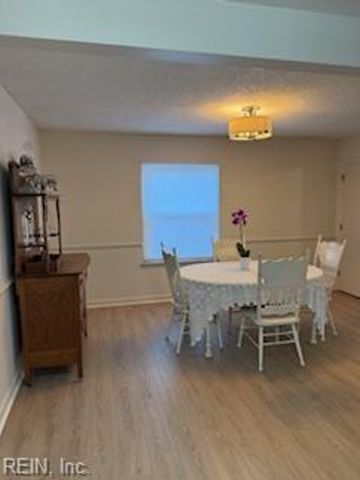 1161 Treefern DR, Virginia Beach, VA 23451