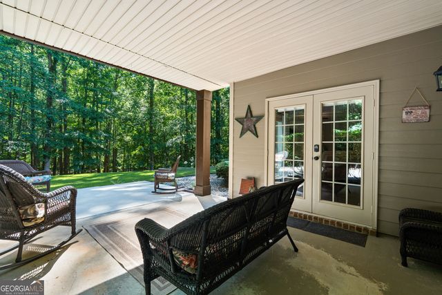 58 Drews Ridge Drive, Newnan, GA 30263