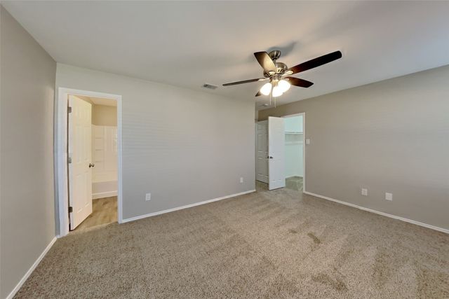 5804 Mirror Ridge Drive, Fort Worth, TX 76179