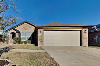 5804 Mirror Ridge Drive, Fort Worth, TX 76179