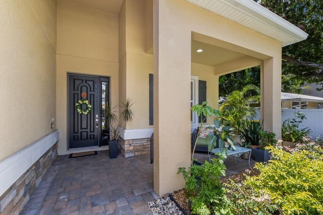 1856 HYDE PARK STREET, Sarasota, FL 34239