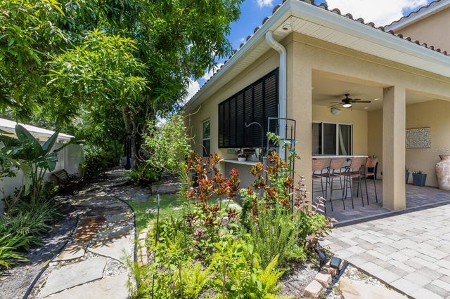 1856 HYDE PARK STREET, Sarasota, FL 34239