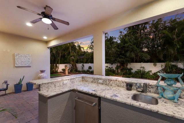 1856 HYDE PARK STREET, Sarasota, FL 34239