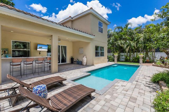 1856 HYDE PARK STREET, Sarasota, FL 34239