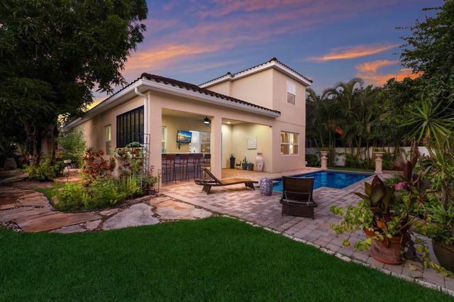 1856 HYDE PARK STREET, Sarasota, FL 34239