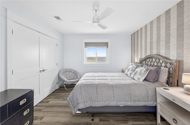 337 Piper Blvd, Port Aransas, TX 78373
