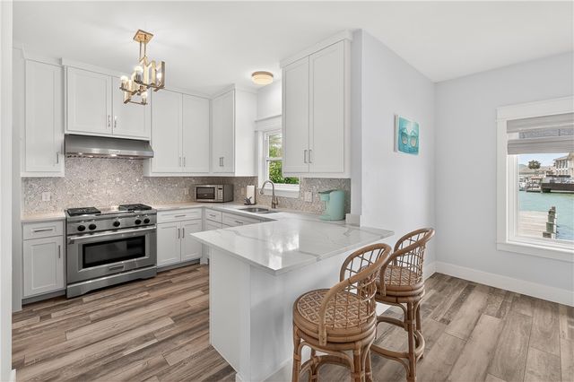 337 Piper Blvd, Port Aransas, TX 78373