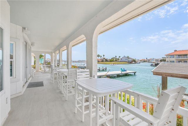 337 Piper Blvd, Port Aransas, TX 78373