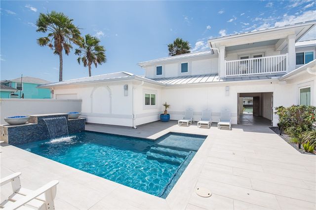 337 Piper Blvd, Port Aransas, TX 78373