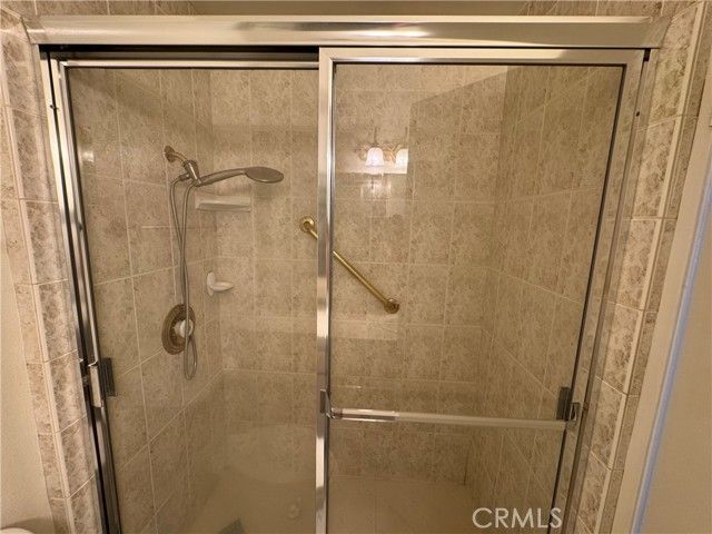 18408 Hatteras 13, Tarzana (los Angeles), CA 91356