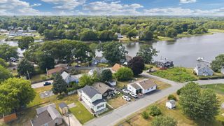 57 Peach St., Swansea, MA 02777