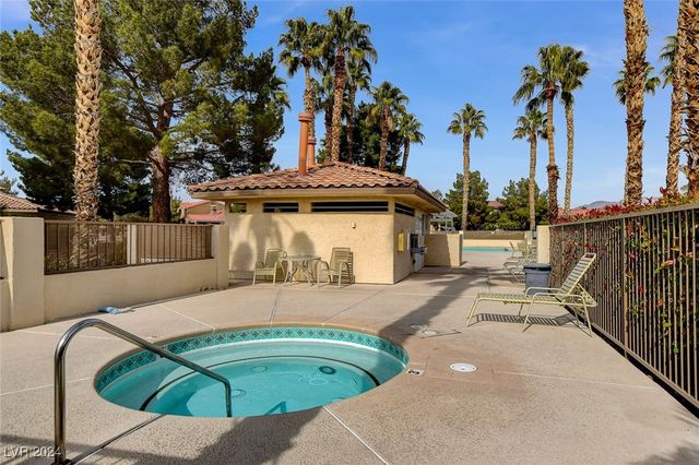 4810 Black Bear Road 202, Las Vegas, NV 89149