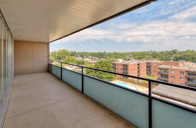 3663 Grand- Avenue 501, Des Moines, IA 50312