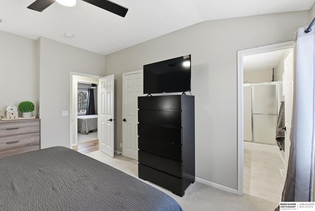 18656 U Street, Omaha, NE 68135