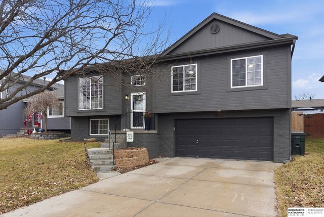 18656 U Street, Omaha, NE 68135