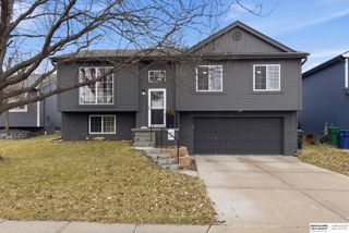 18656 U Street, Omaha, NE 68135