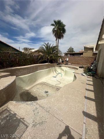 6452 Eagle Creek Lane, Las Vegas, NV 89156