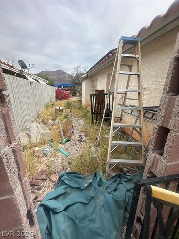 6452 Eagle Creek Lane, Las Vegas, NV 89156