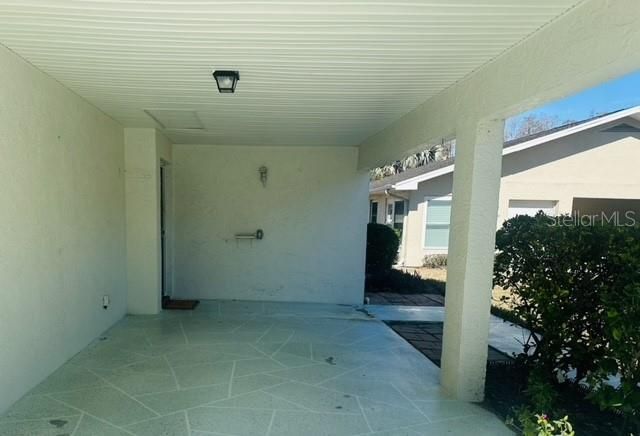 2033 HAWKHURST CIRCLE 180, Sun City Center, FL 33573