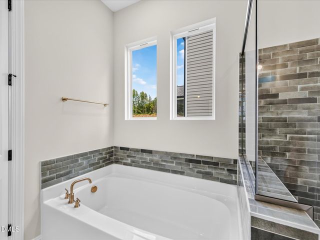 1219 Shallow Spring Drive, Mebane, NC 27302