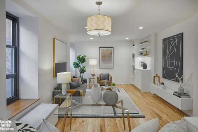 305 W 98TH Street 2ES, New York City, NY 10025