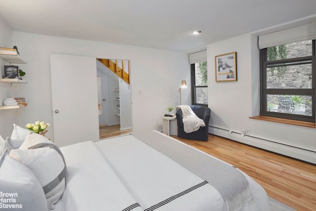 305 W 98TH Street 2ES, New York City, NY 10025