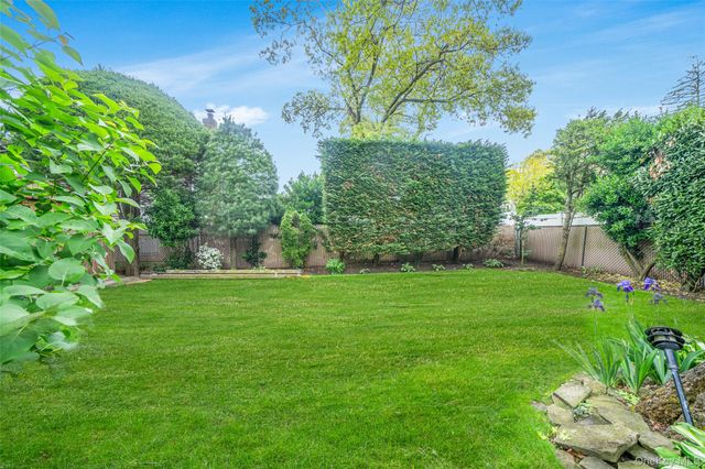 190 Lake Drive, Copiague, NY 11726