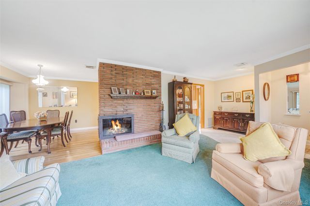 190 Lake Drive, Copiague, NY 11726