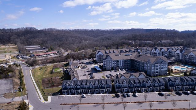 615 Old Hickory Blvd Apt 608, Nashville, TN 37209