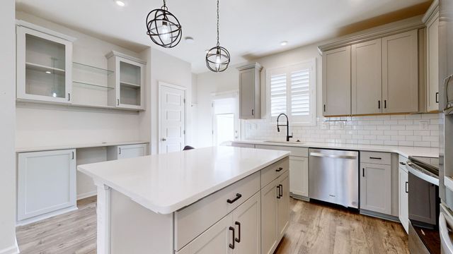 615 Old Hickory Blvd Apt 608, Nashville, TN 37209