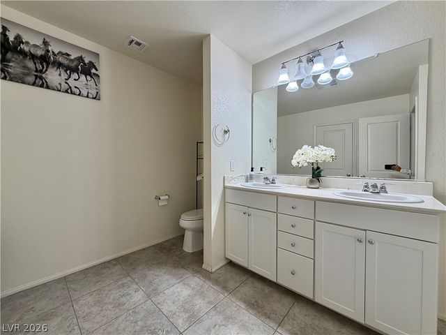 9830 Colenso Court, Las Vegas, NV 89148