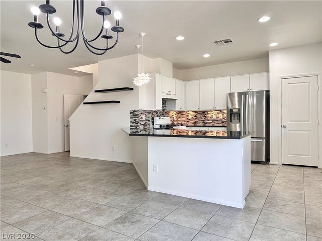 9830 Colenso Court, Las Vegas, NV 89148