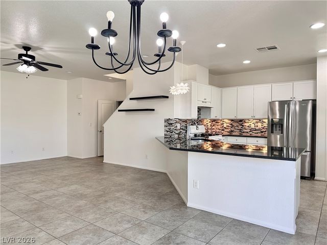 9830 Colenso Court, Las Vegas, NV 89148