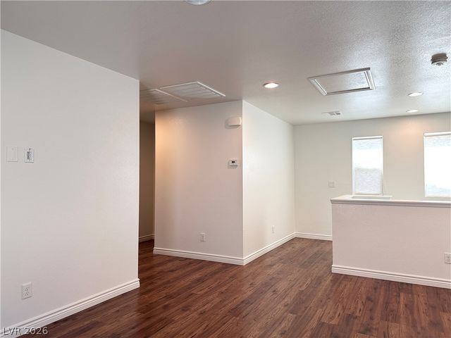 9830 Colenso Court, Las Vegas, NV 89148