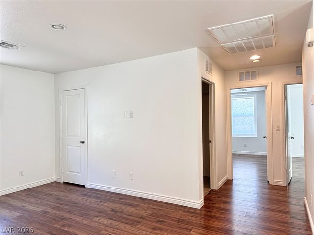 9830 Colenso Court, Las Vegas, NV 89148