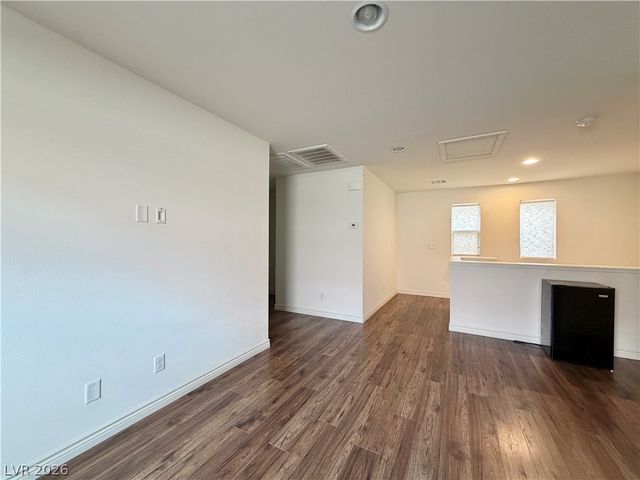 9830 Colenso Court, Las Vegas, NV 89148