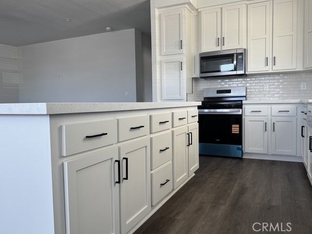 3595 Santa Fe Avenue 46, Long Beach, CA 90810