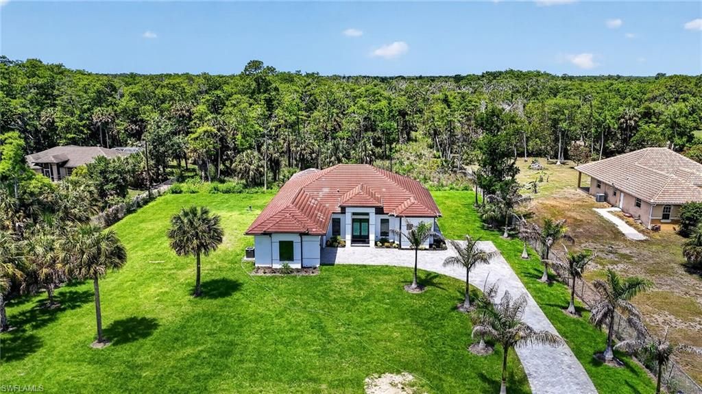 563 15th ST NW, NAPLES, FL 34120 — exterior