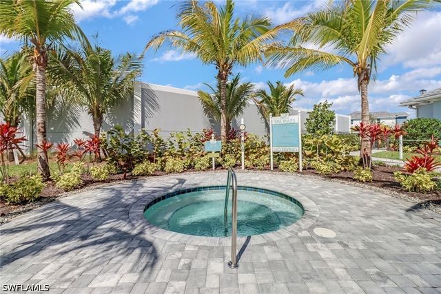 2665 Seychelles CIR 1907, Naples, FL 34112