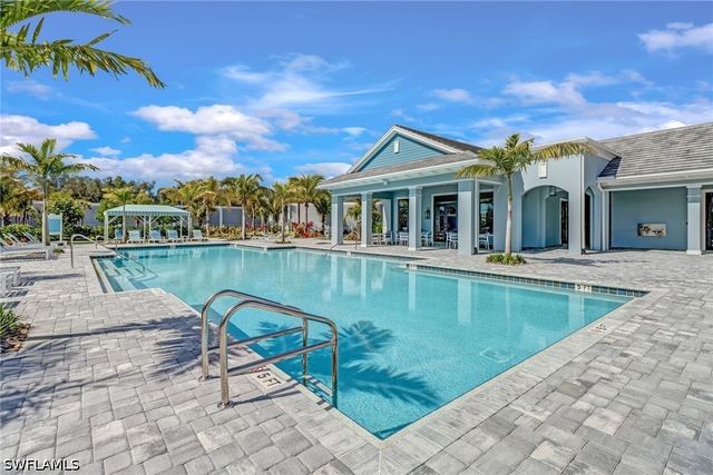 2665 Seychelles CIR 1907, Naples, FL 34112