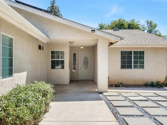 413 S Villa Avenue, Fresno, CA 93727