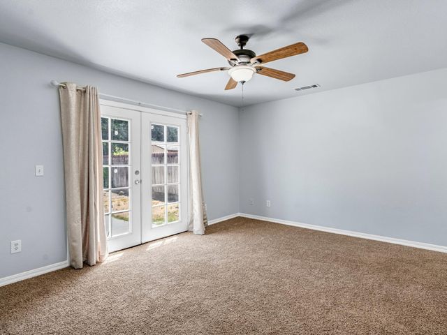 413 S Villa Avenue, Fresno, CA 93727
