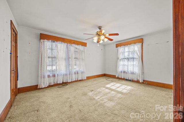 911 N Long ES Street, Salisbury, NC 28144