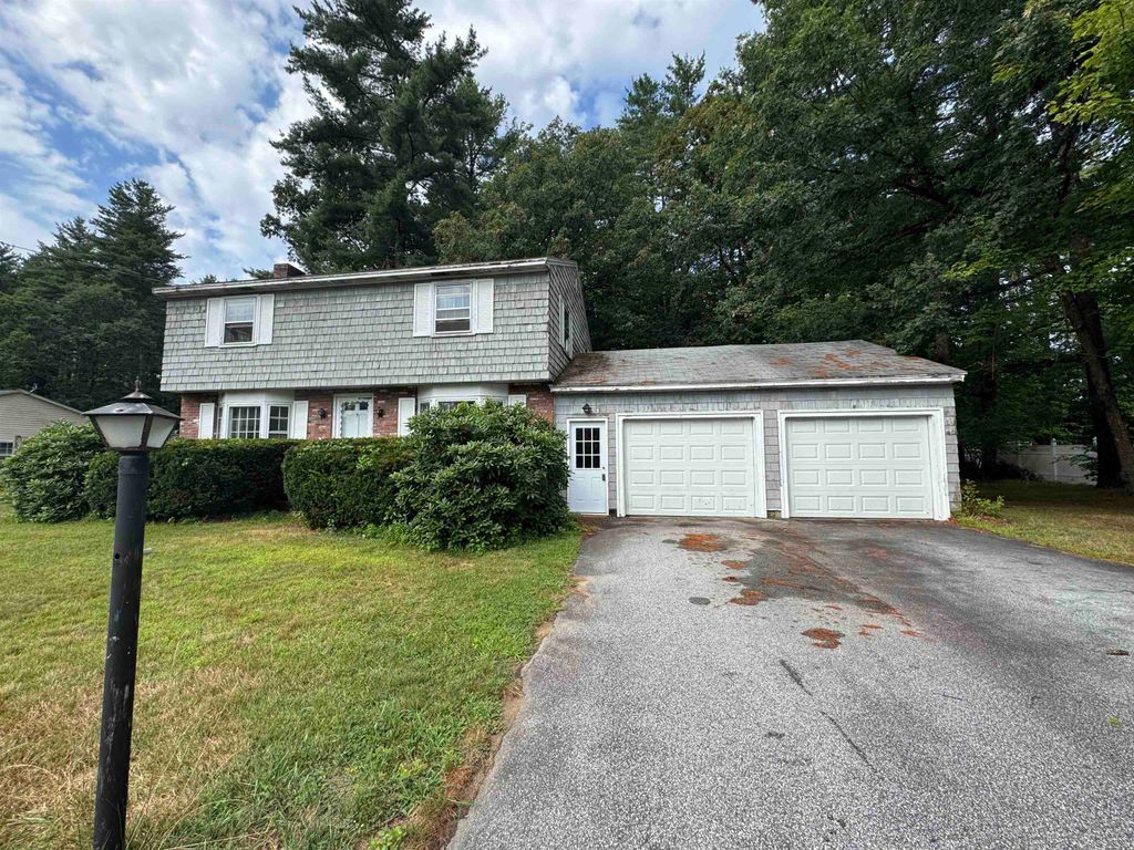 9 Edgewood Avenue, Merrimack, NH 03054