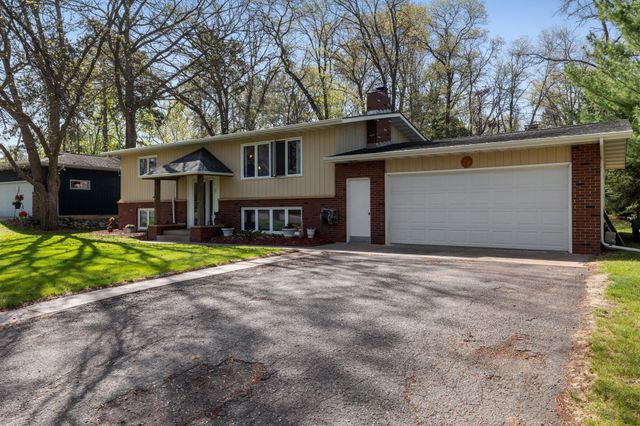 115 Belle Rae Circle, Brainerd, MN 56401