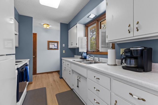 115 Belle Rae Circle, Brainerd, MN 56401