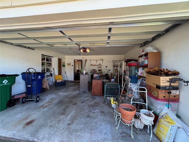 400 Harris Drive, Crowley, TX 76036