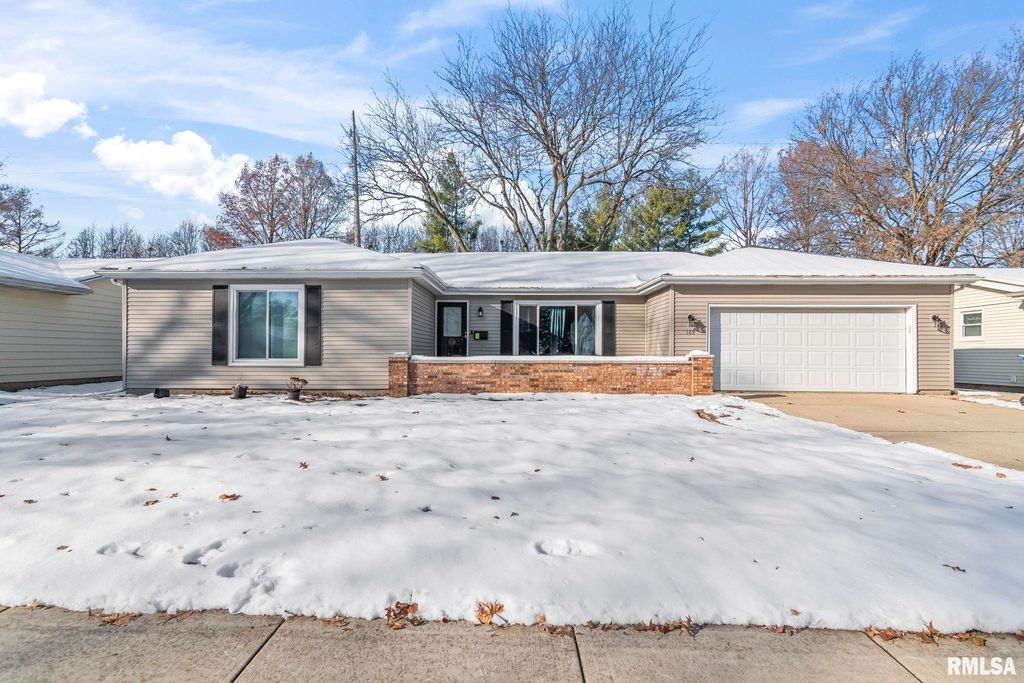 169 Bellerive Road, Springfield, IL 62704